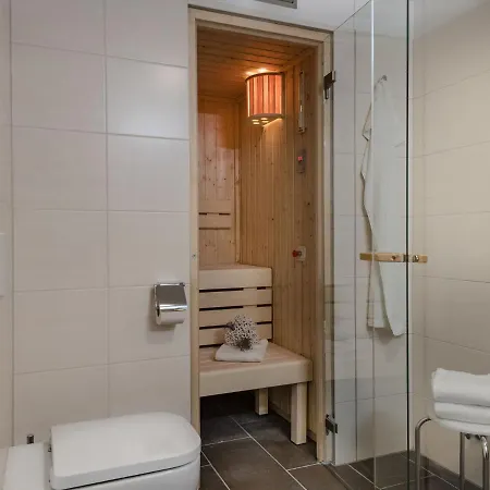 Beautiful Holiday In With Sauna Сasa de vacaciones *